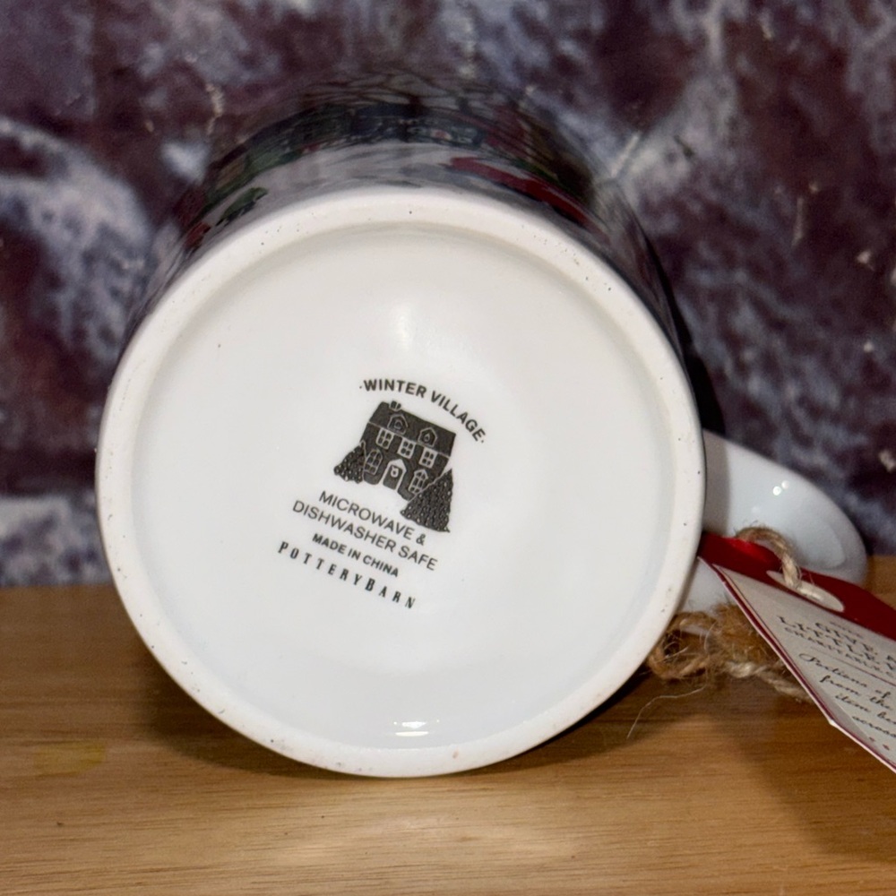 Pottery Barn Winter Village Ceramic Coffee Cocoa Mug Christmas Large 12oz NEW - Picture 8 of 9